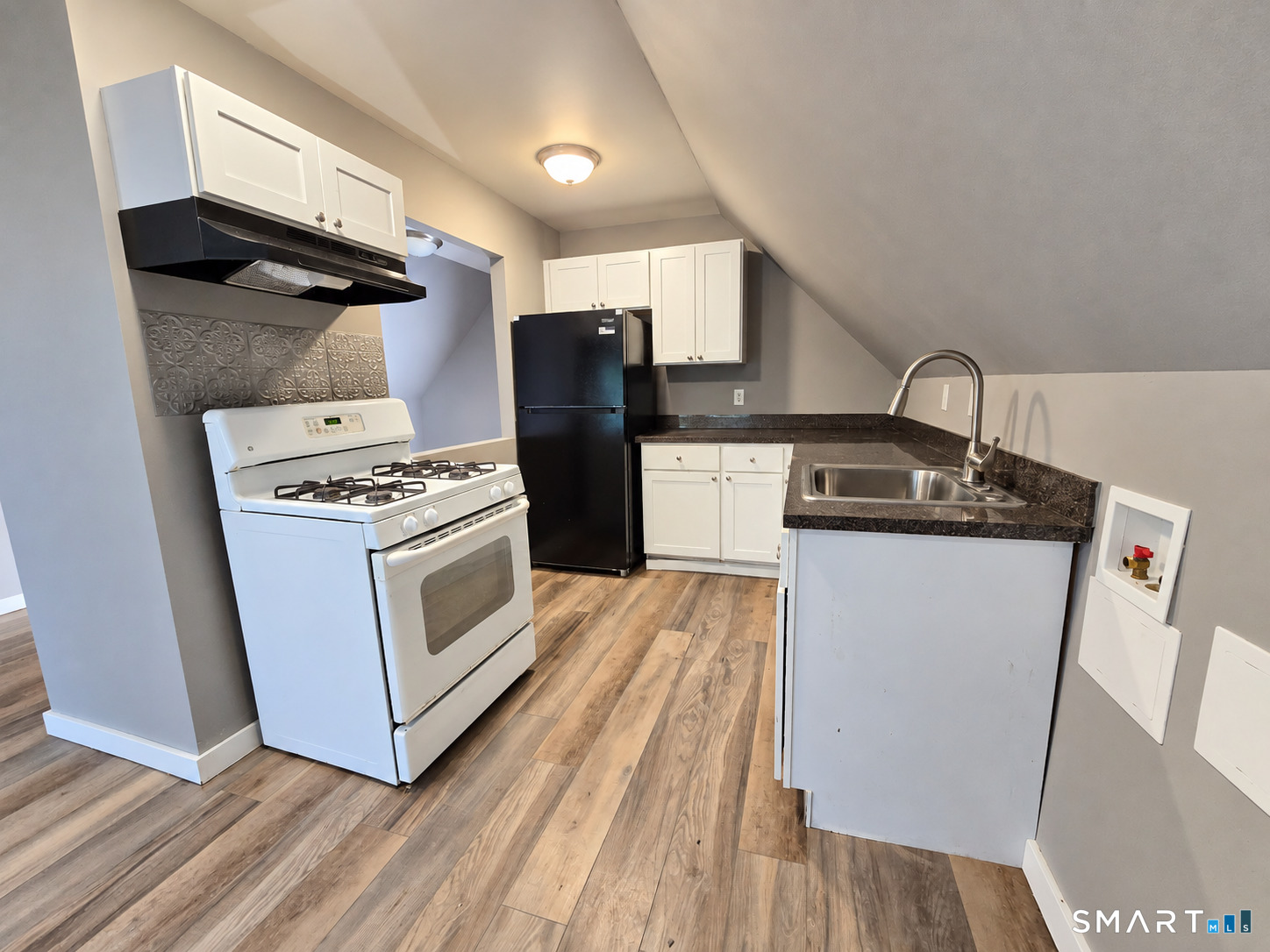 366 Sigourney Street Hartford CT 06112