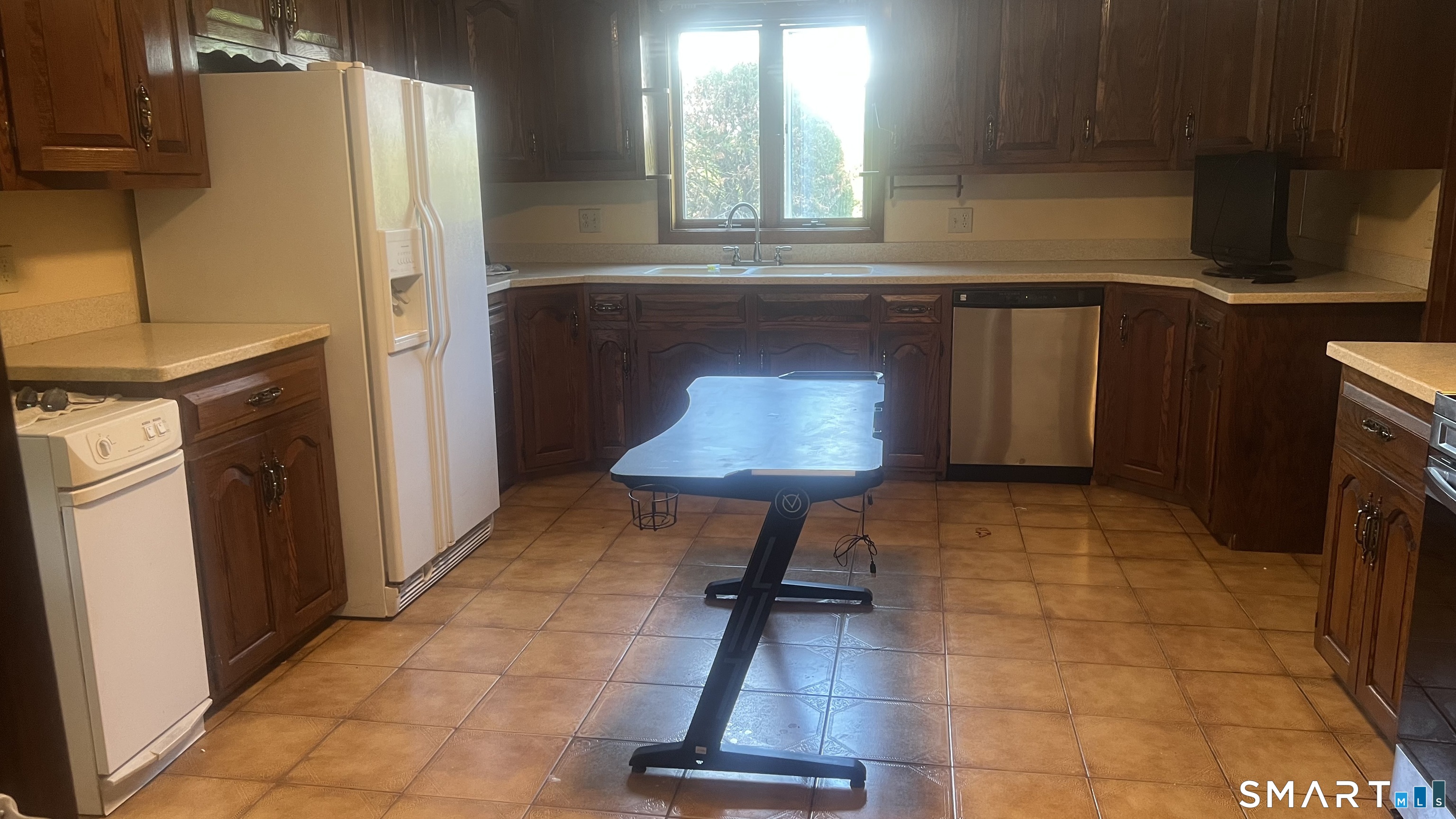 79 Farmington Avenue Plainville CT 06062