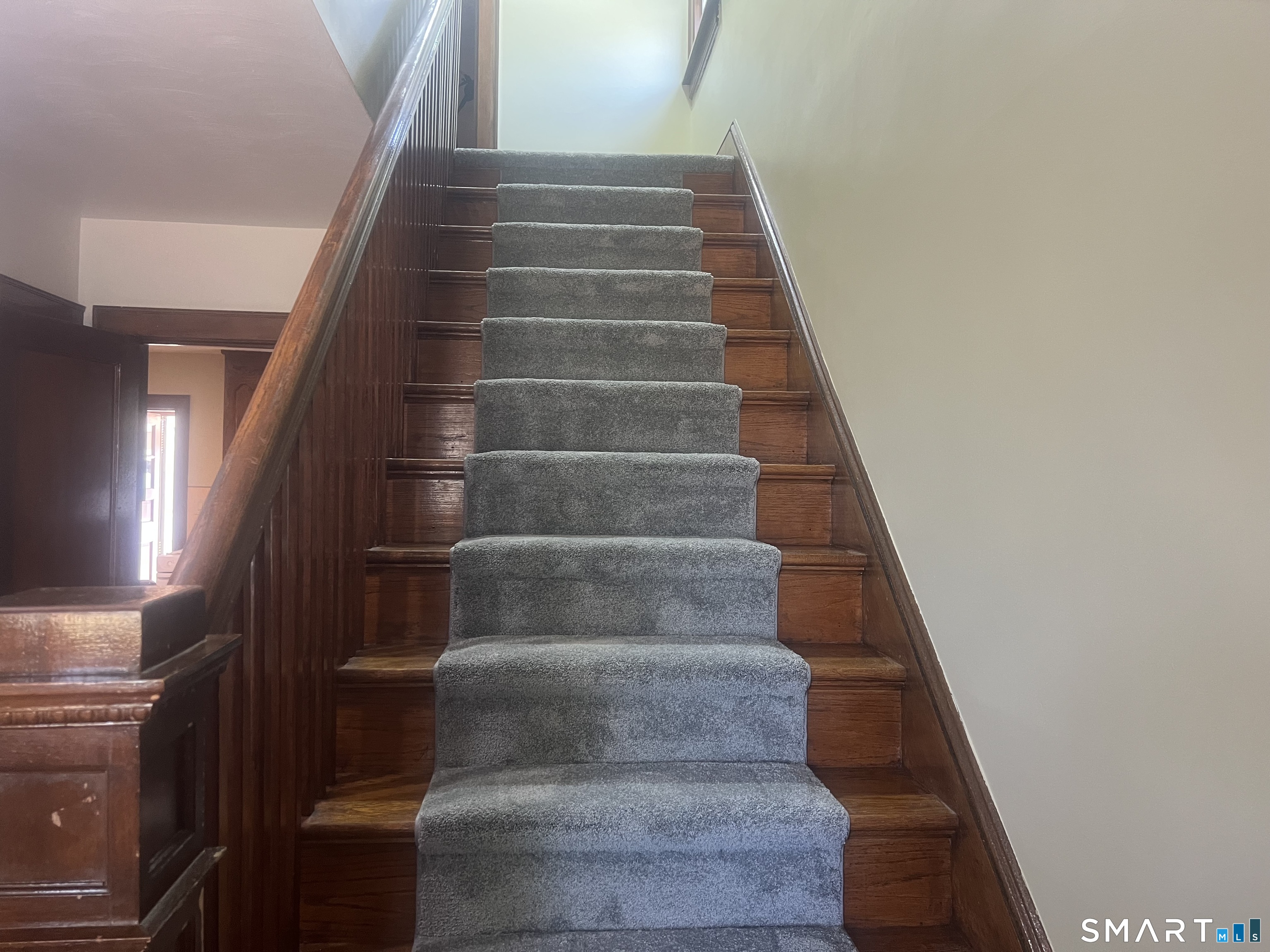 79 Farmington Avenue Plainville CT 06062