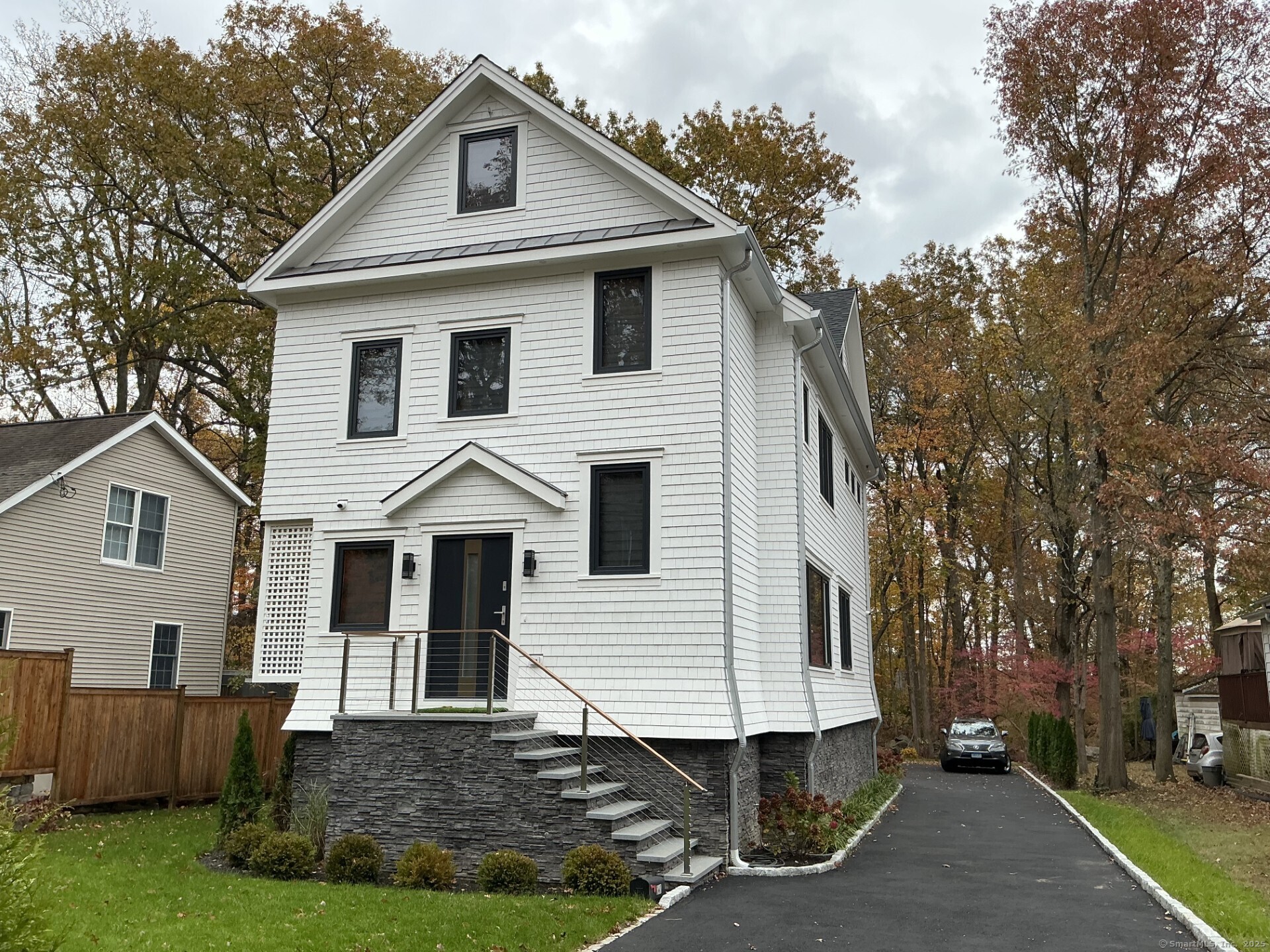 141 West Avenue Darien CT 06820