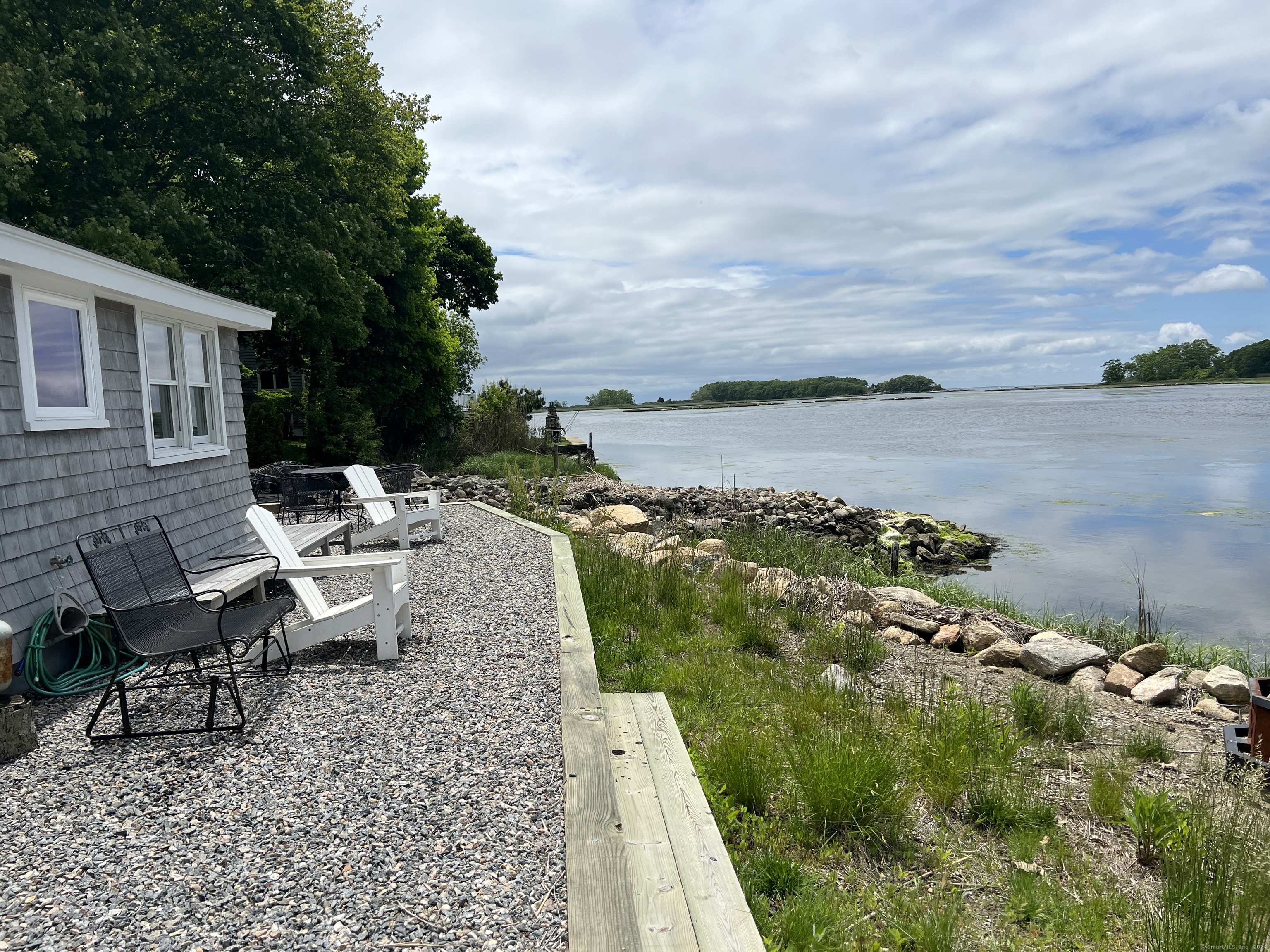 61 Old Black Point Road East Lyme CT 06357