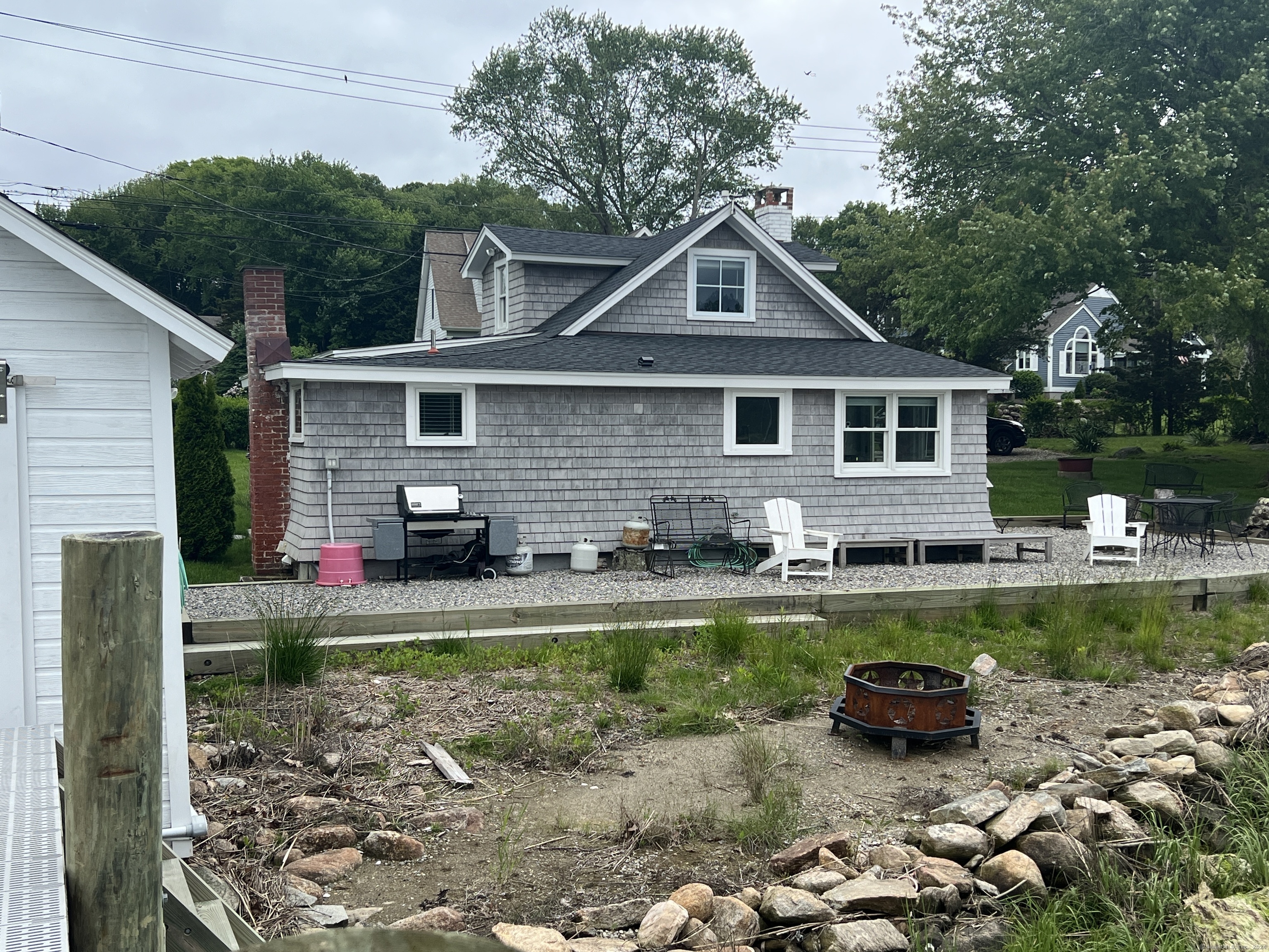 61 Old Black Point Road East Lyme CT 06357