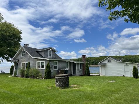 61 Old Black Point Road East Lyme CT 06357