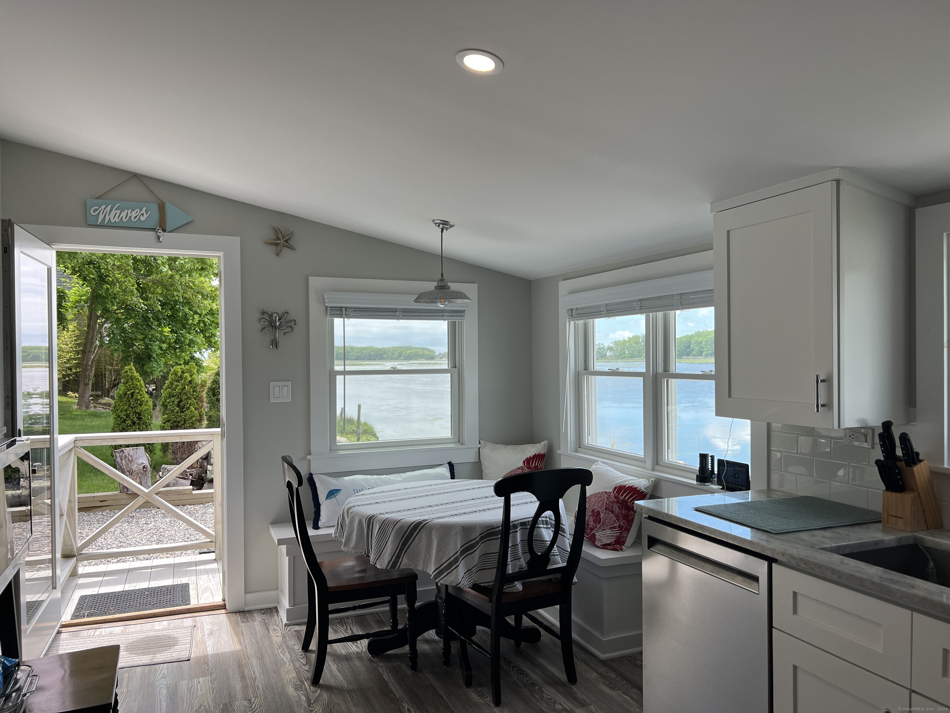 61 Old Black Point Road East Lyme CT 06357