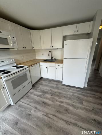 239 Old Farms Road Avon CT 06001