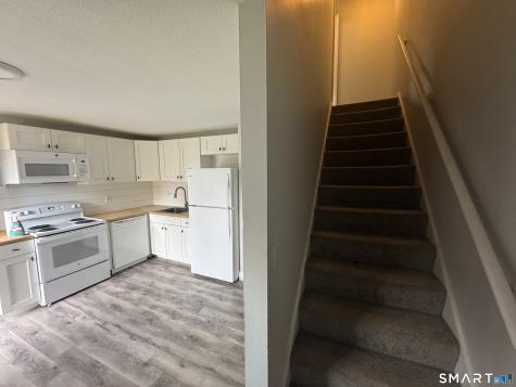 239 Old Farms Road Avon CT 06001