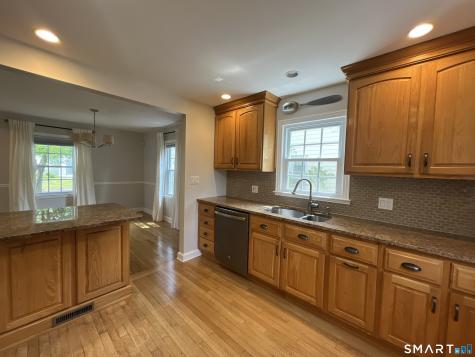 65 Buell Street North Haven CT 06473