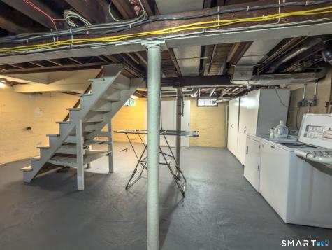 65 Buell Street North Haven CT 06473