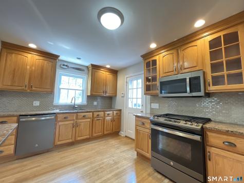 65 Buell Street North Haven CT 06473
