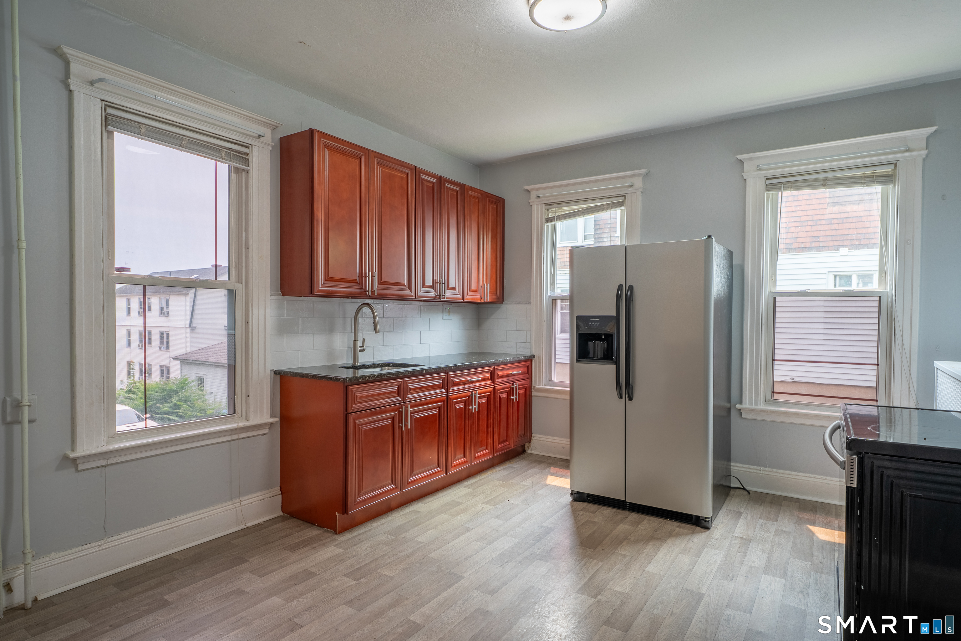 92 Fairfield Avenue Hartford CT 06114