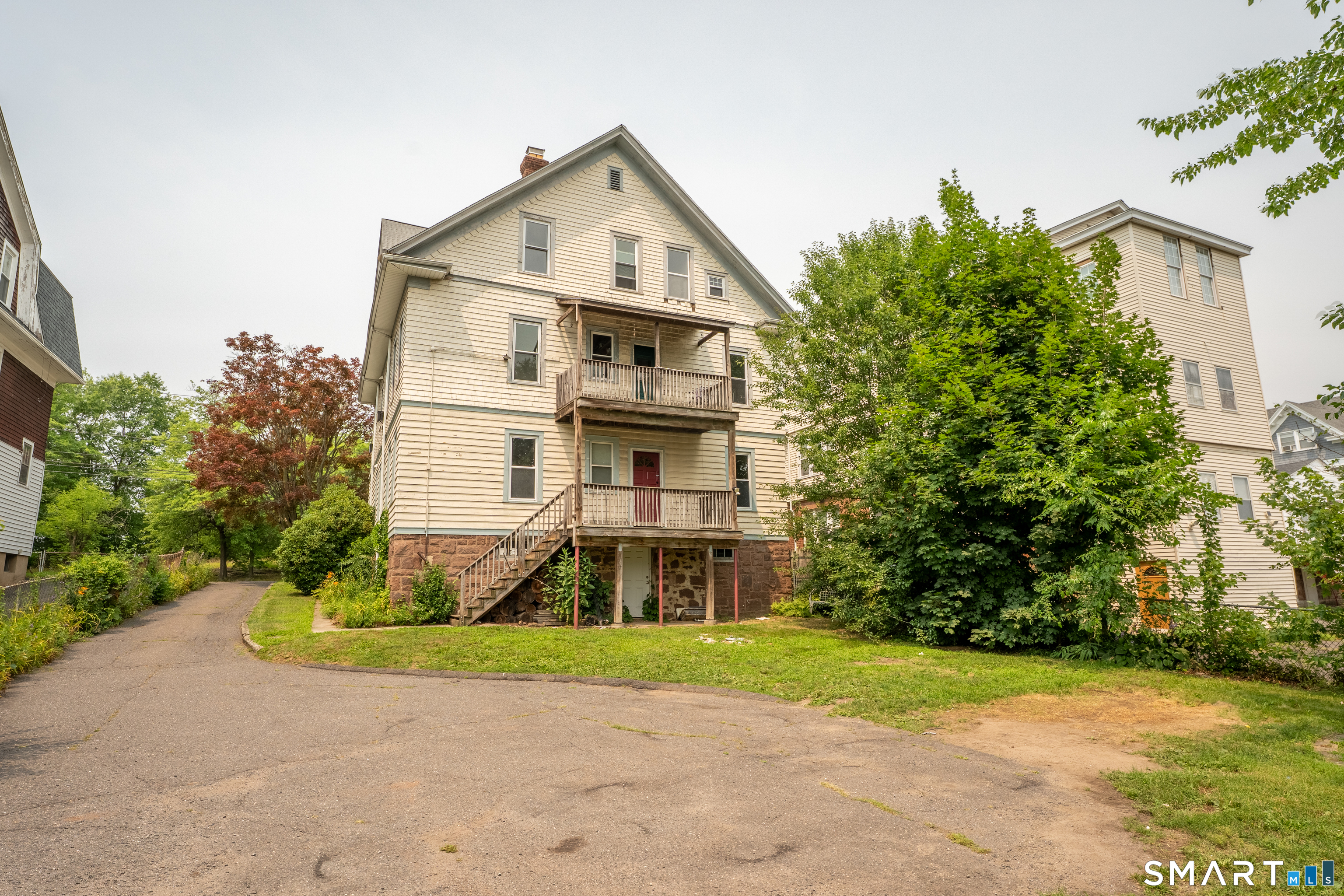 92 Fairfield Avenue Hartford CT 06114