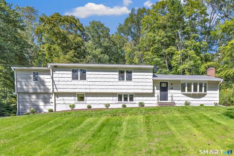 48 Crestwood Road Monroe CT 06468