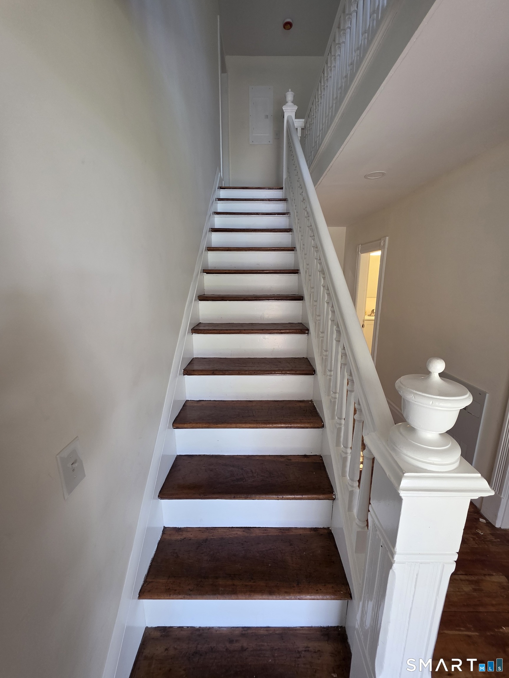 54 Prospect Street Enfield CT 06082