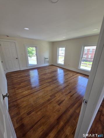 54 Prospect Street Enfield CT 06082