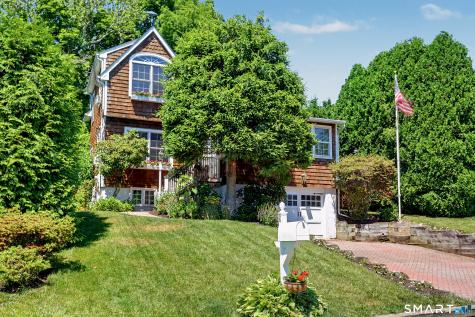 8 Sherwood Drive Westport CT 06880