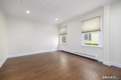 18 Elm Tree Place Stamford CT 06906