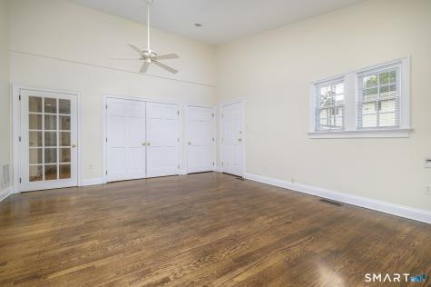 18 Elm Tree Place Stamford CT 06906