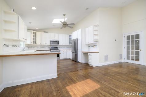 18 Elm Tree Place Stamford CT 06906