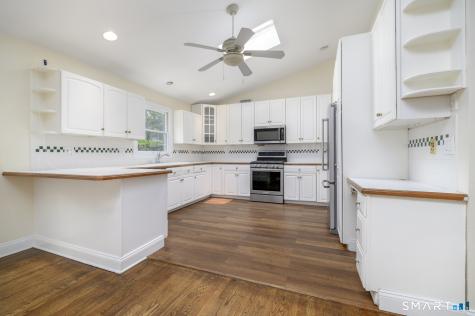 18 Elm Tree Place Stamford CT 06906