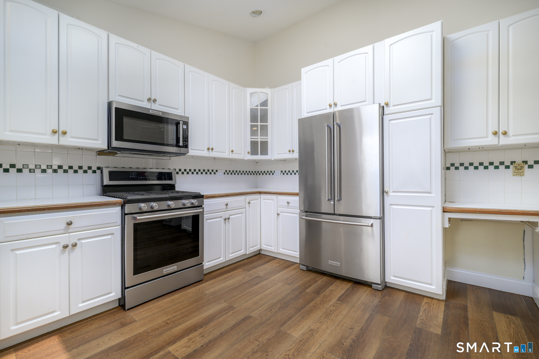 18 Elm Tree Place Stamford CT 06906