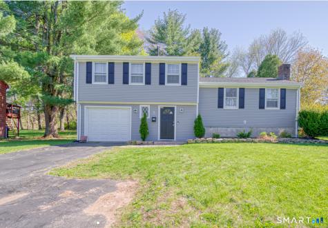 5 Blue Orchard Drive Middletown CT 06457
