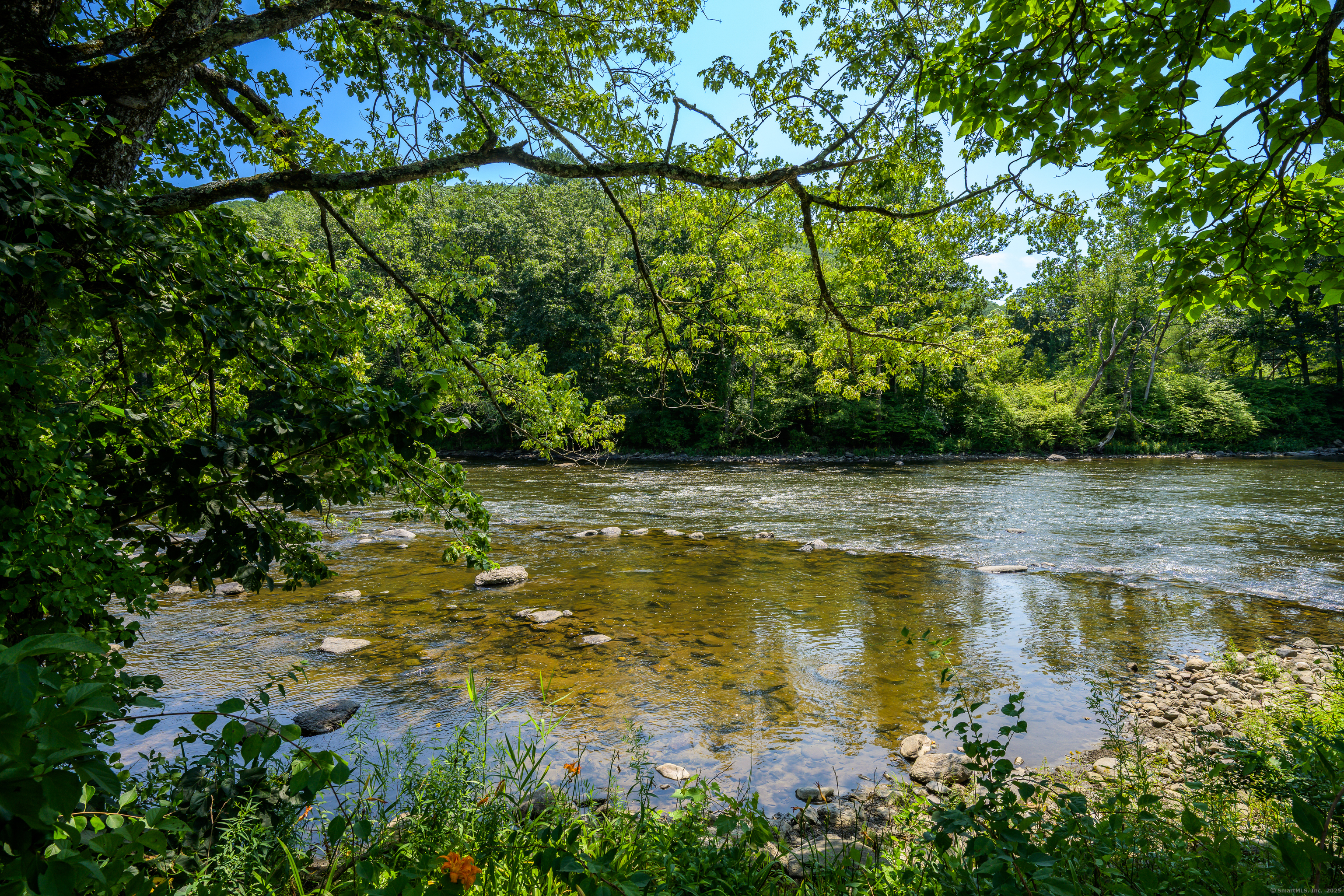 35 Kirk Road Sharon CT 06796