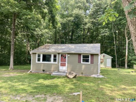1 Scanlon Terrace Lebanon CT 06249