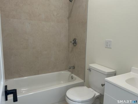 472 Main Street Middletown CT 06457