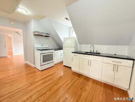 73 Vine Street Bridgeport CT 06604