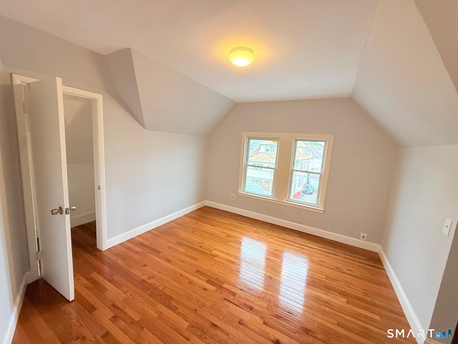 73 Vine Street Bridgeport CT 06604