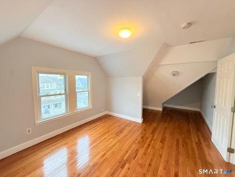 73 Vine Street Bridgeport CT 06604