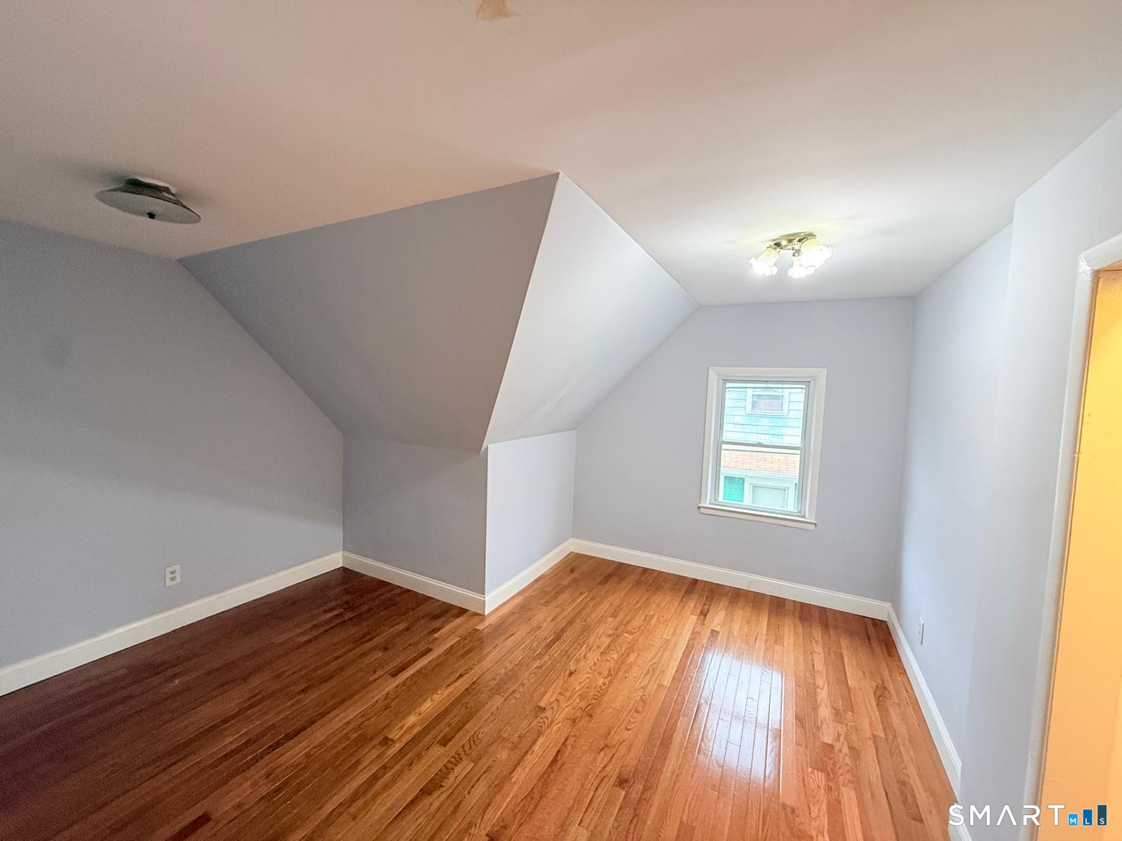 73 Vine Street Bridgeport CT 06604