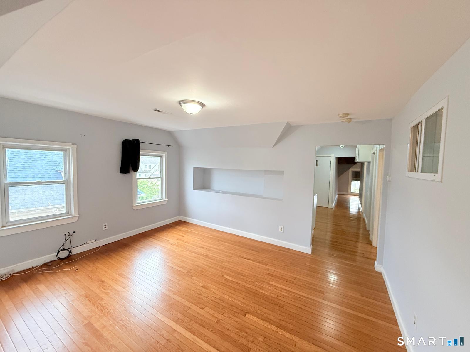 73 Vine Street Bridgeport CT 06604
