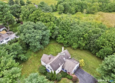 95 Old Farms Road Simsbury CT 06092