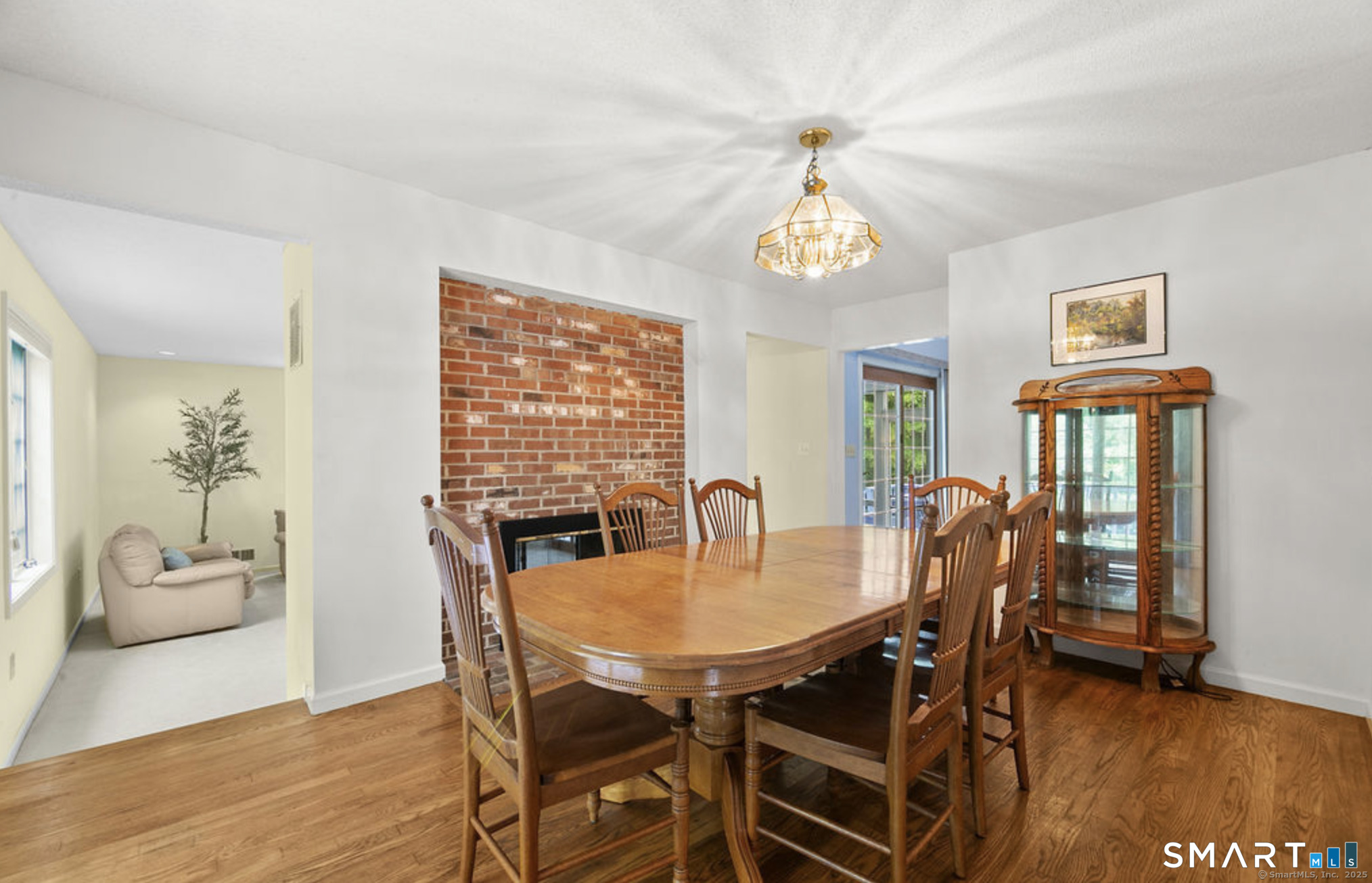 95 Old Farms Road Simsbury CT 06092
