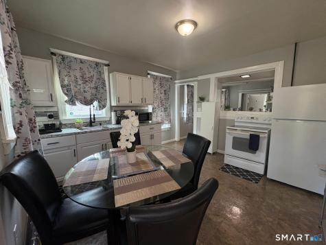 70 Elmwood Avenue Waterbury CT 06710