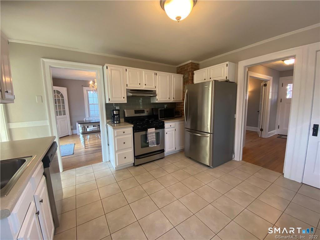 71 Fennbrook Road West Hartford CT 06119
