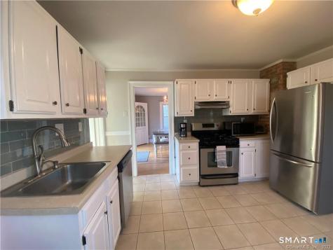 71 Fennbrook Road West Hartford CT 06119