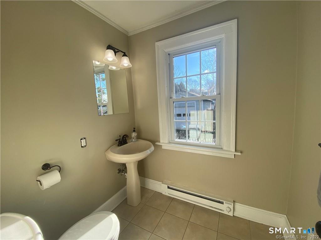 71 Fennbrook Road West Hartford CT 06119