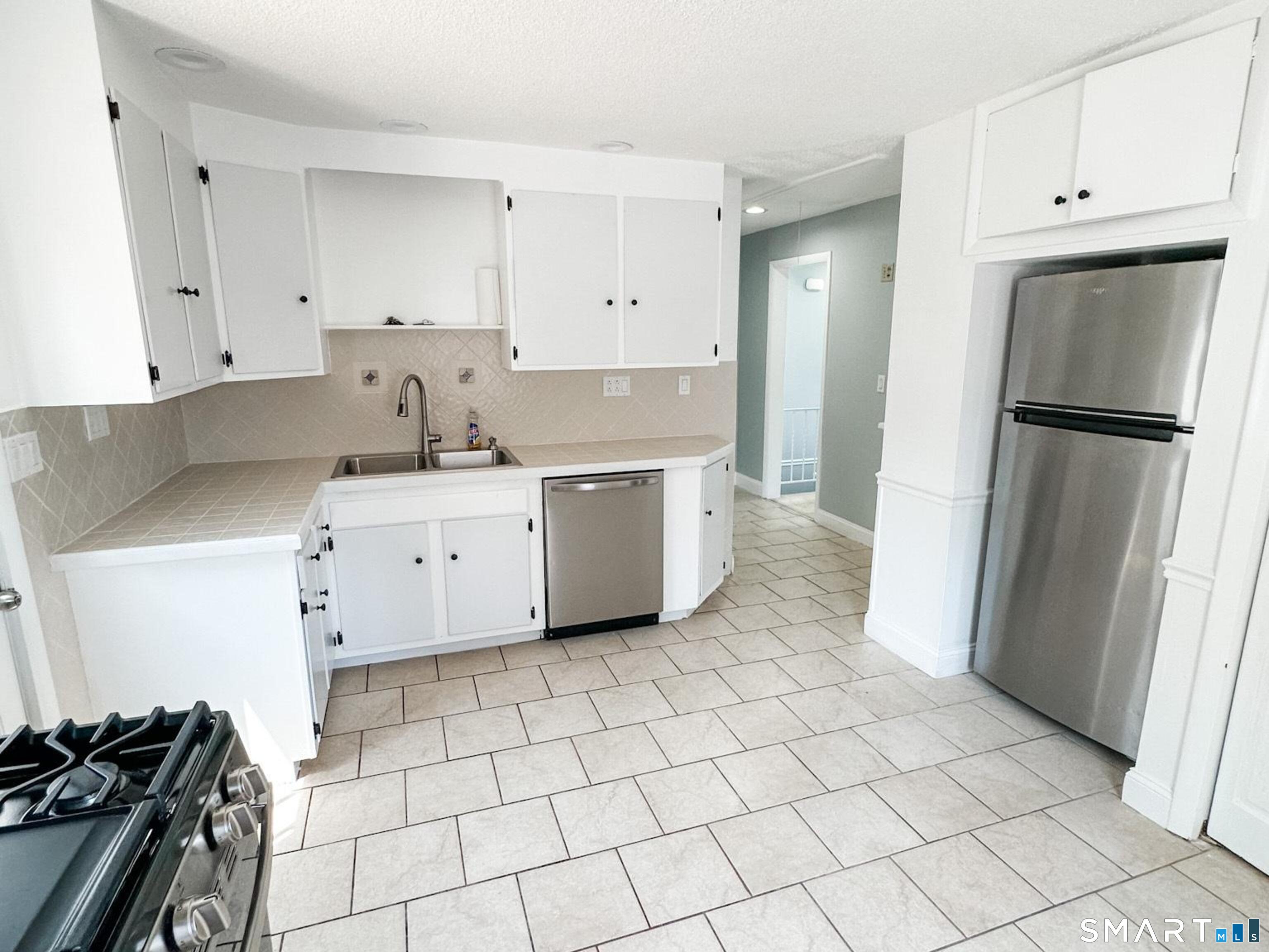 439 Henry Ave Extension Stratford CT 06614