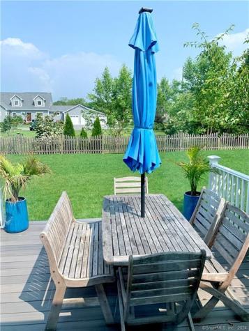 270 North Water Street Stonington CT 06378