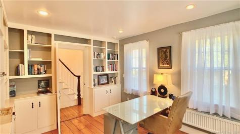 270 North Water Street Stonington CT 06378