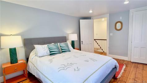 270 North Water Street Stonington CT 06378