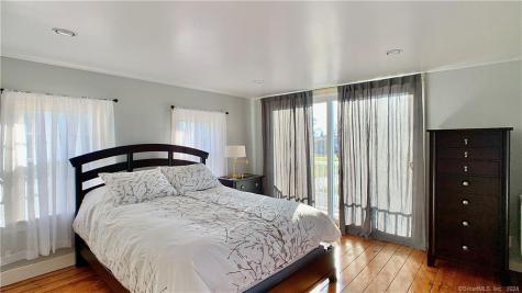 270 North Water Street Stonington CT 06378