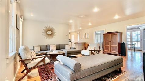 270 North Water Street Stonington CT 06378