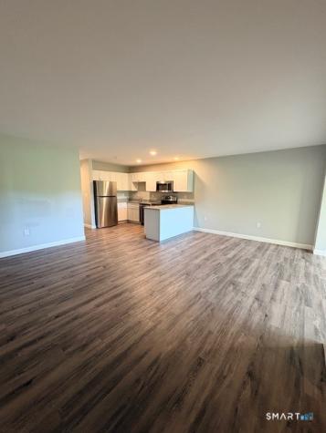 170 Flanders Road East Lyme CT 06357