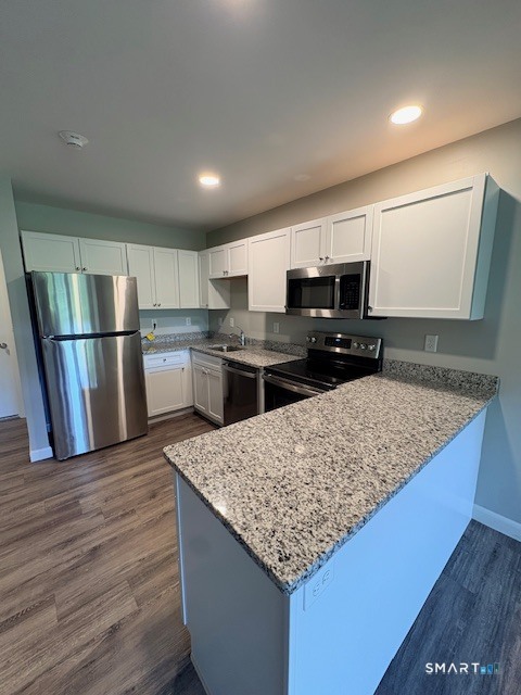 170 Flanders Road East Lyme CT 06357