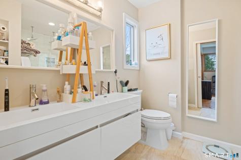 39 Brightwood Lane West Hartford CT 06110