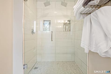 39 Brightwood Lane West Hartford CT 06110