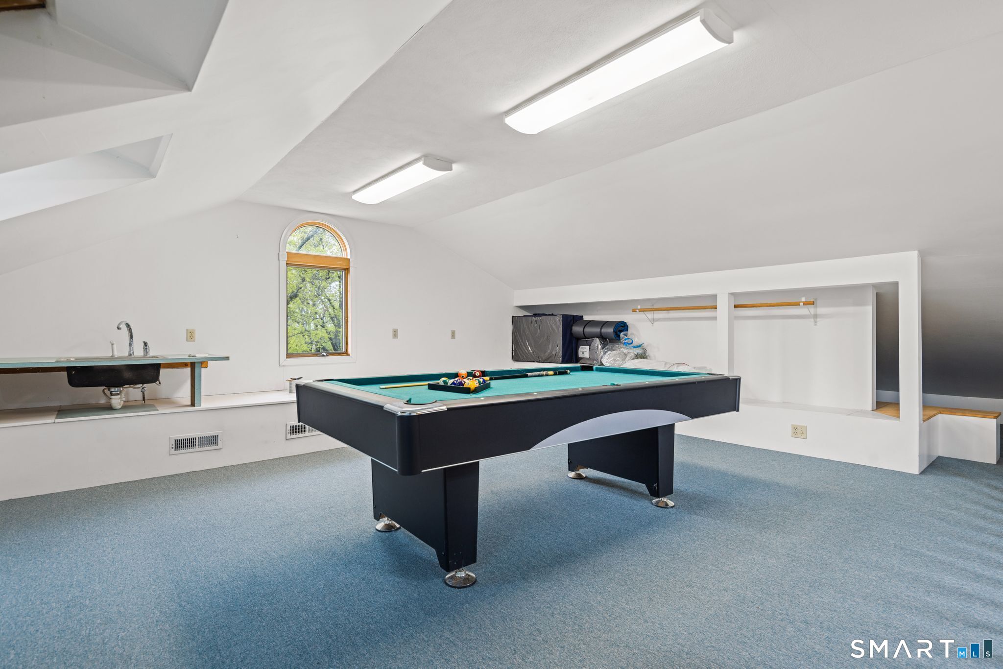 39 Brightwood Lane West Hartford CT 06110